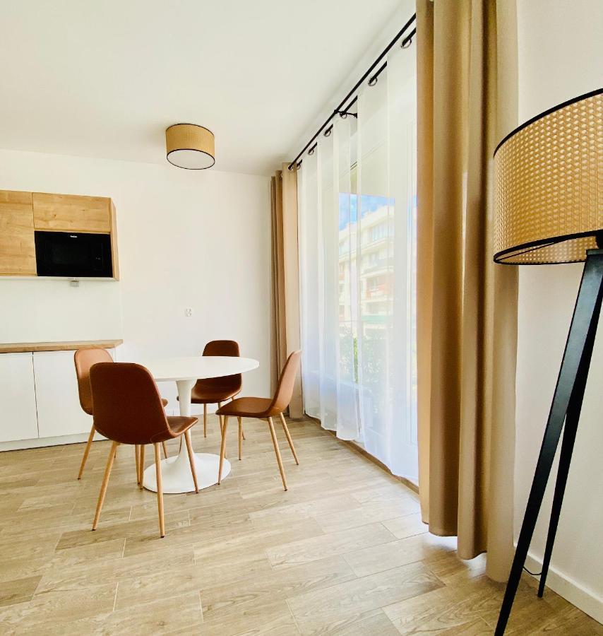 Apart111 Apartamenty - Boho Kołobrzeg Exteriör bild
